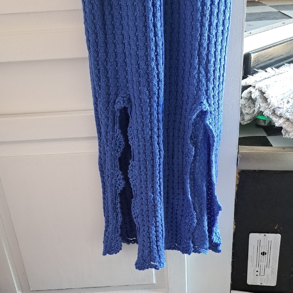 Blue Ribbed Maxi Dress - Picture 2 of 3